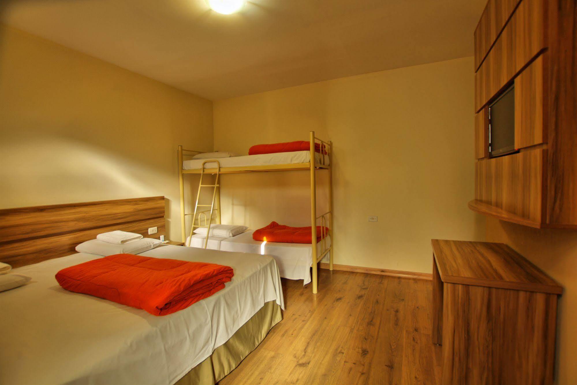 Hostel Roma 쿠리치바 외부 사진